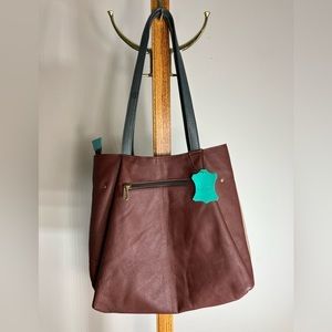 Elegant Brown Shoulder Bag